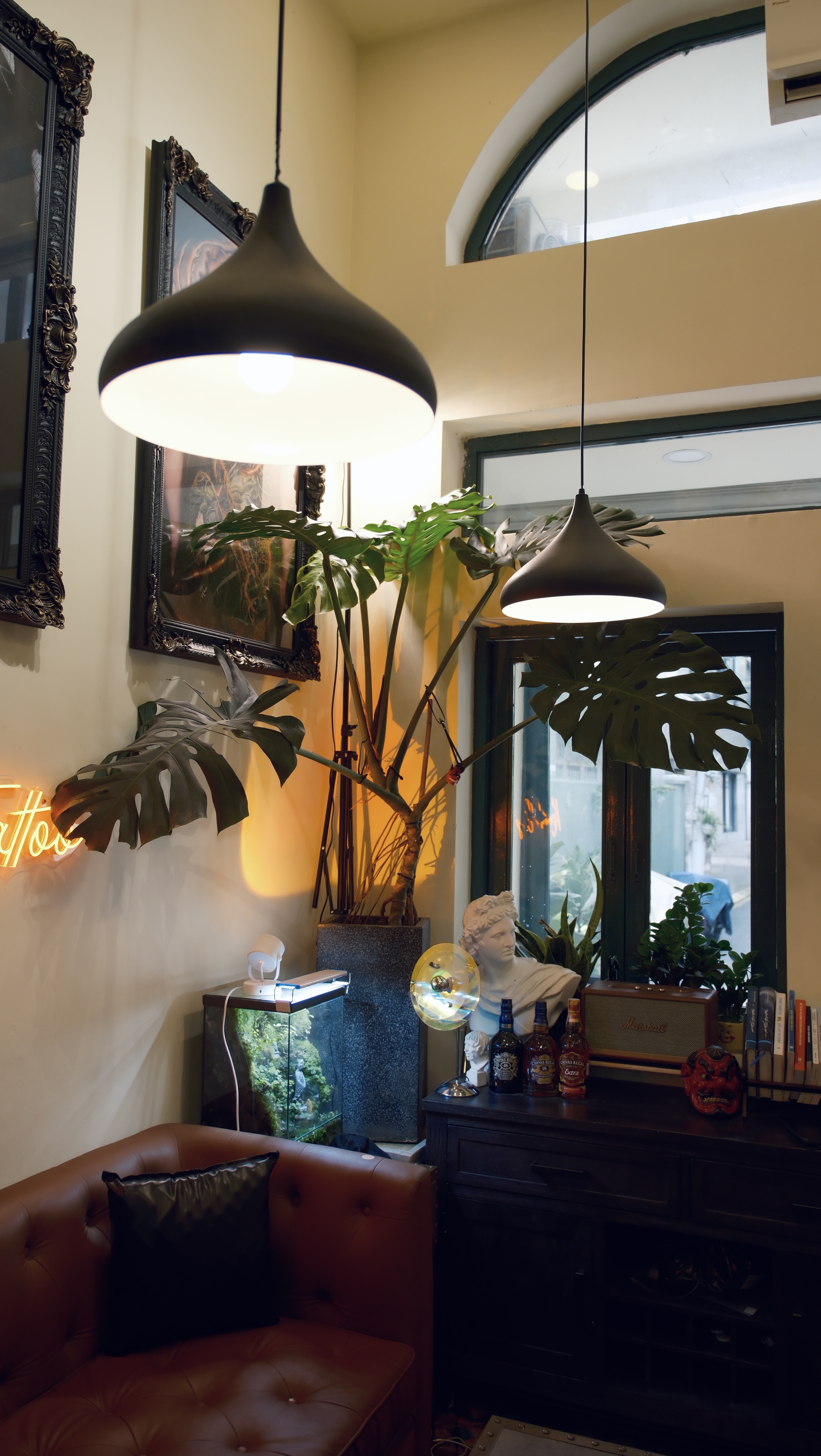 Kadi Tattoo Studio Interior Lounge